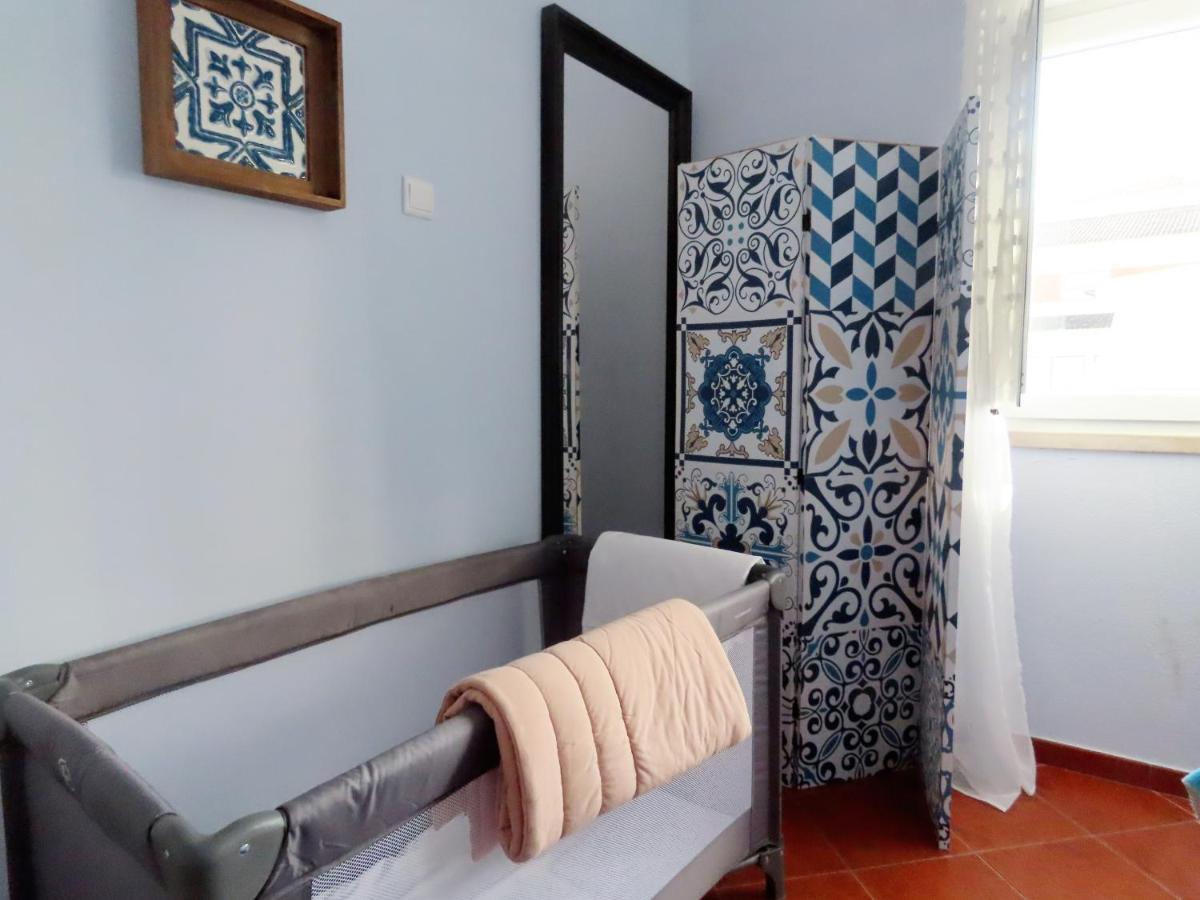 Casa Do Portao Azul - Espadarte 阿通奎亚·达·巴利亚 外观 照片